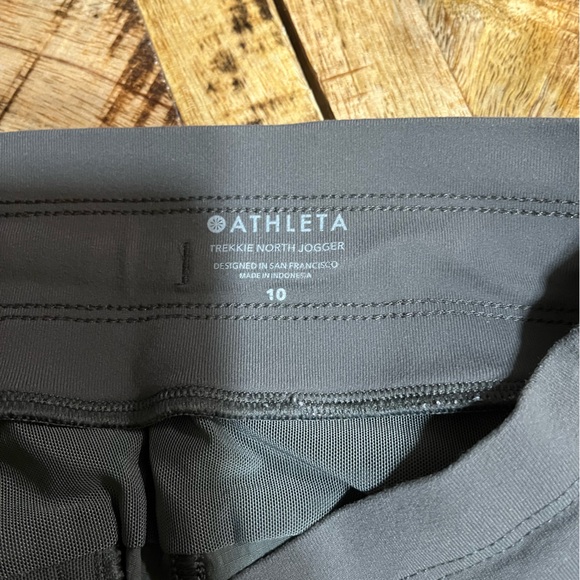 💚 3 for $15 Athleta Trekkie north jogger - Picture 4 of 7